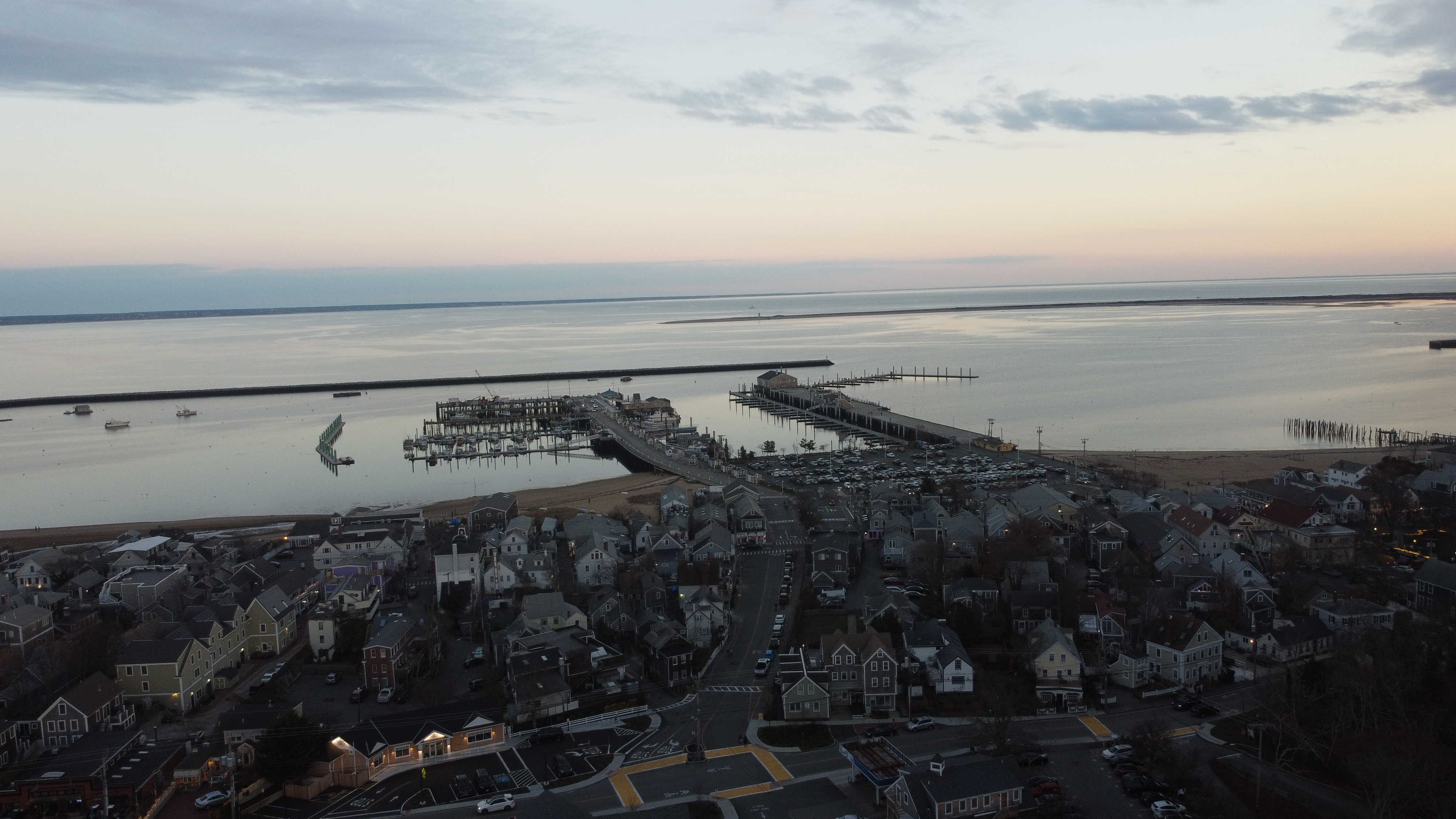 macmillan pier