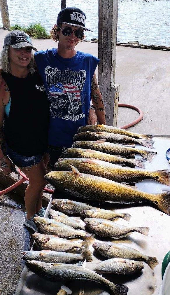 Redfish, Speckled Trout / Spotted Seatrout fishing in Dickinson, Texas