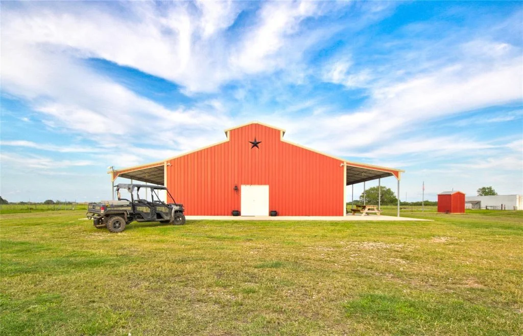 Hog Hunt Close To Houston