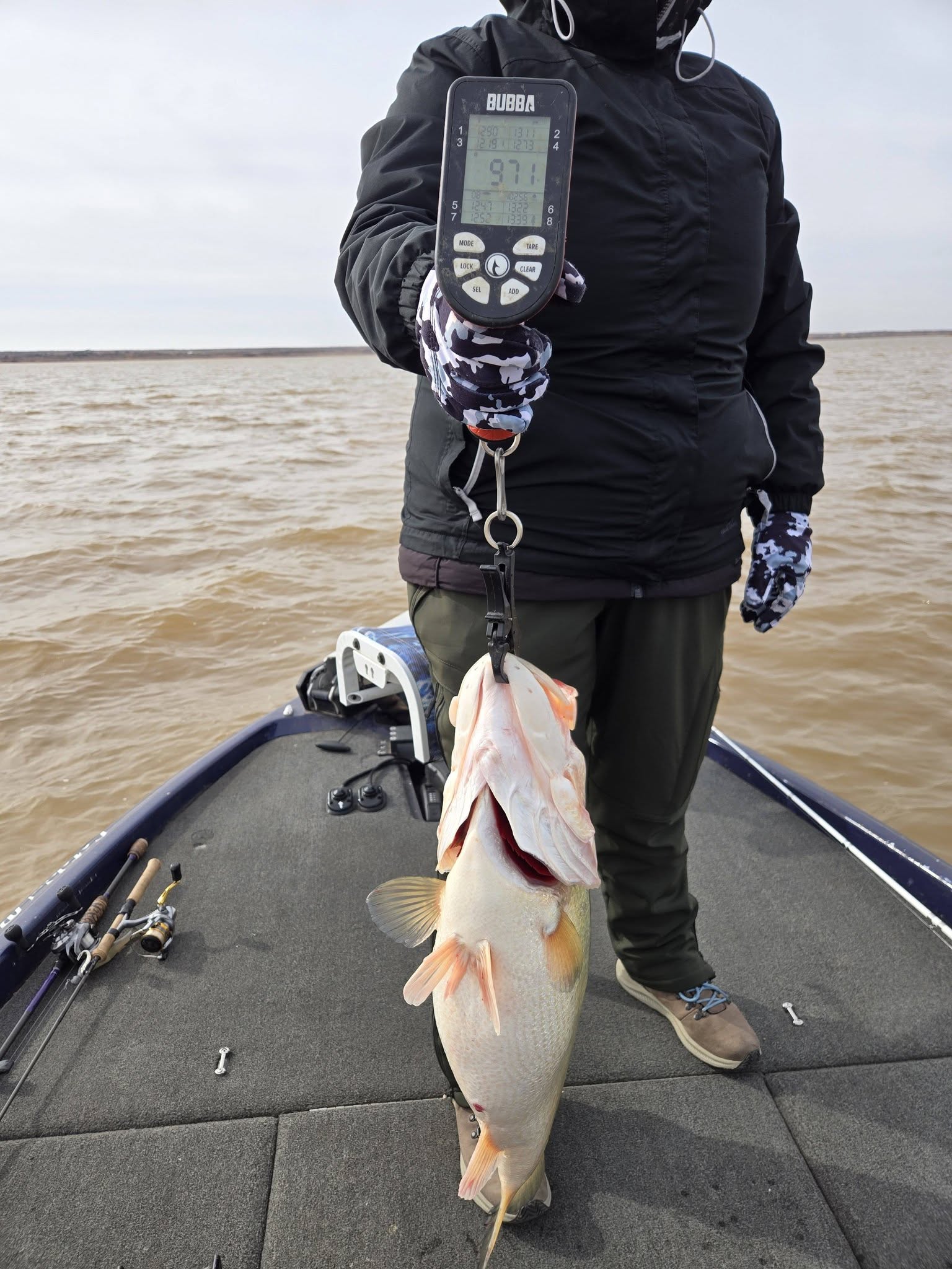 Trophy Largemouth Fishing