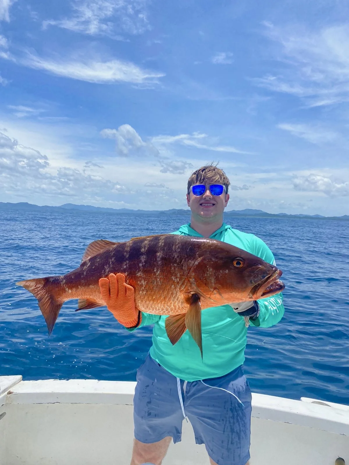 27’ Salsa Budget-Friendly Fishing