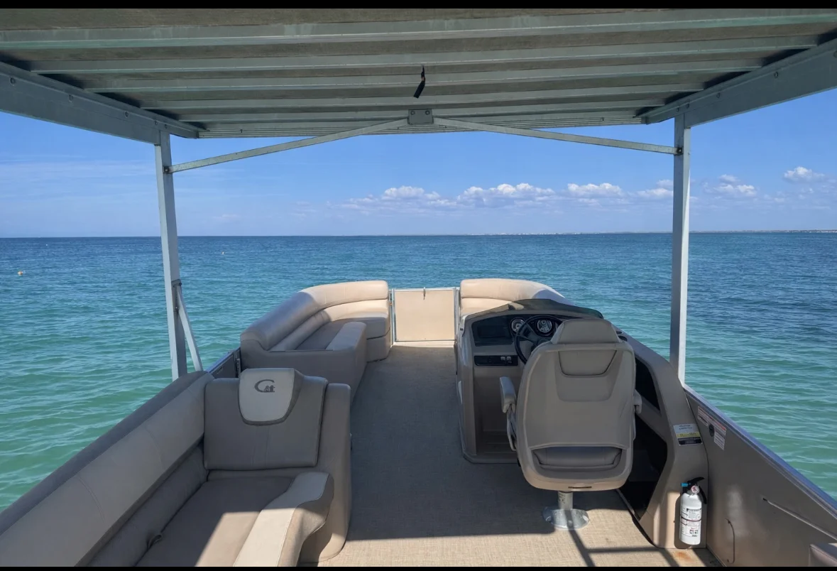 Pontoon With Slide