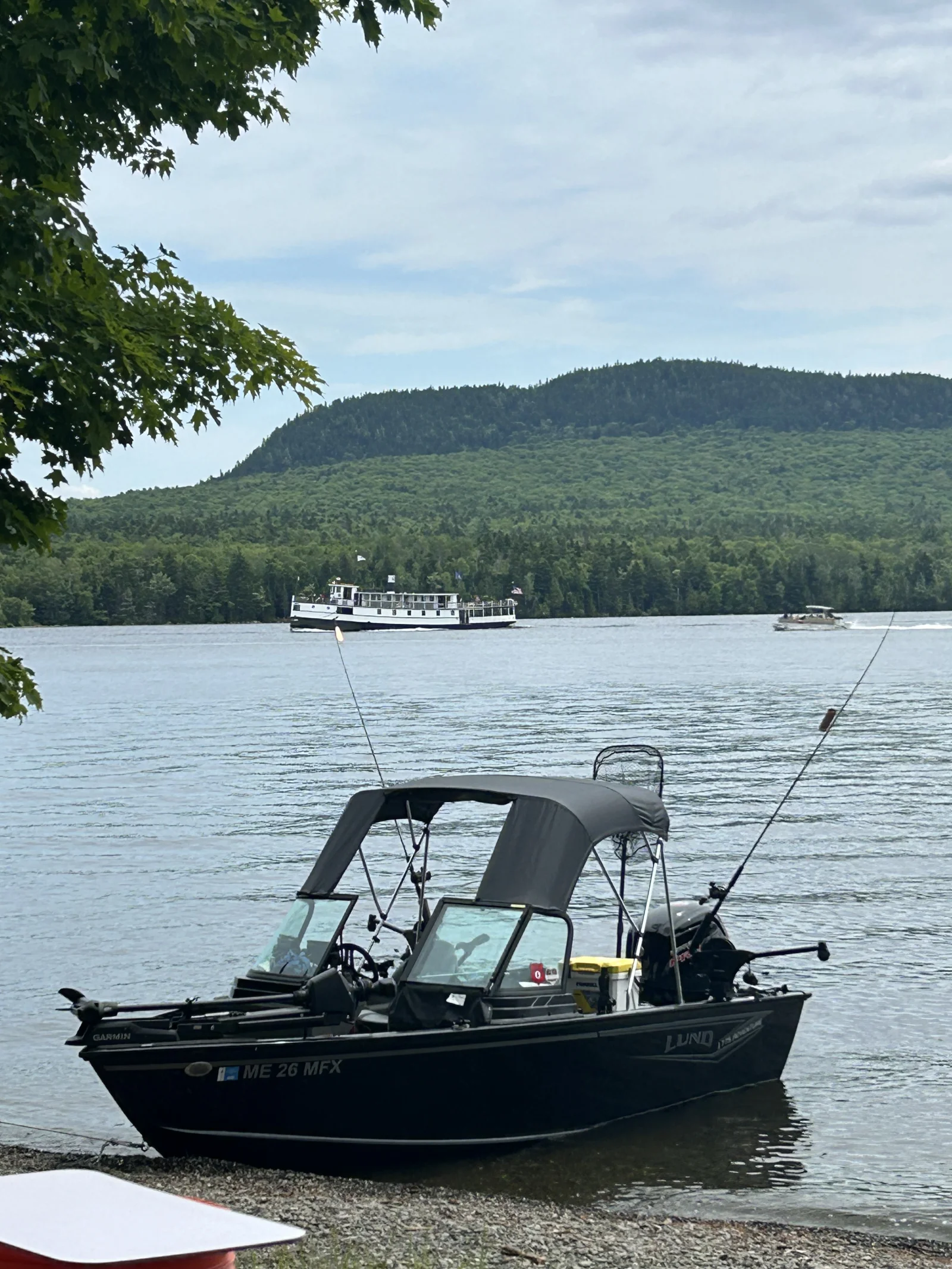 Boat photo for 4-8 Hour Lake Fishing Trips
