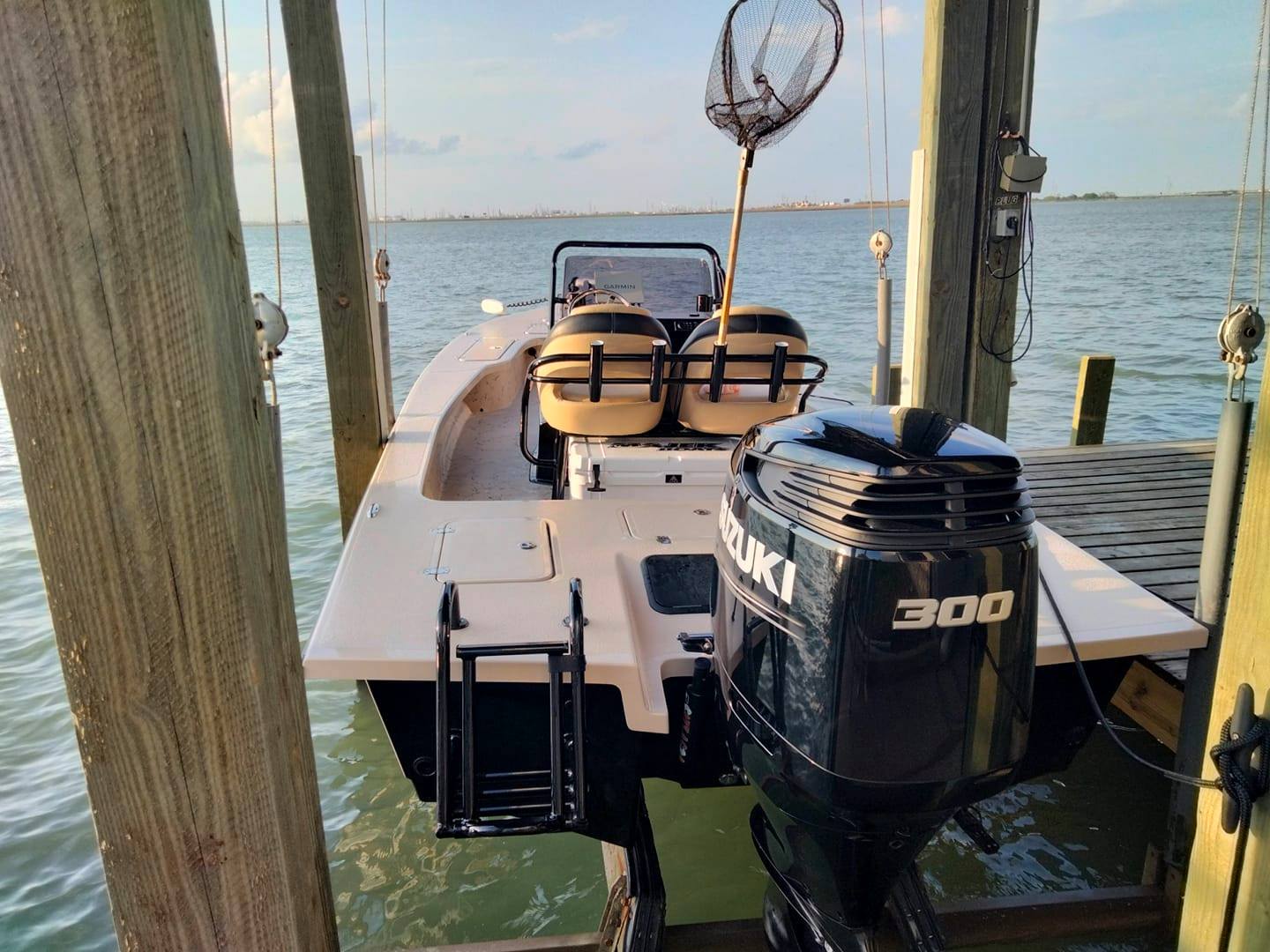 Boat photo for Hitchcock Bay And Jetty Action