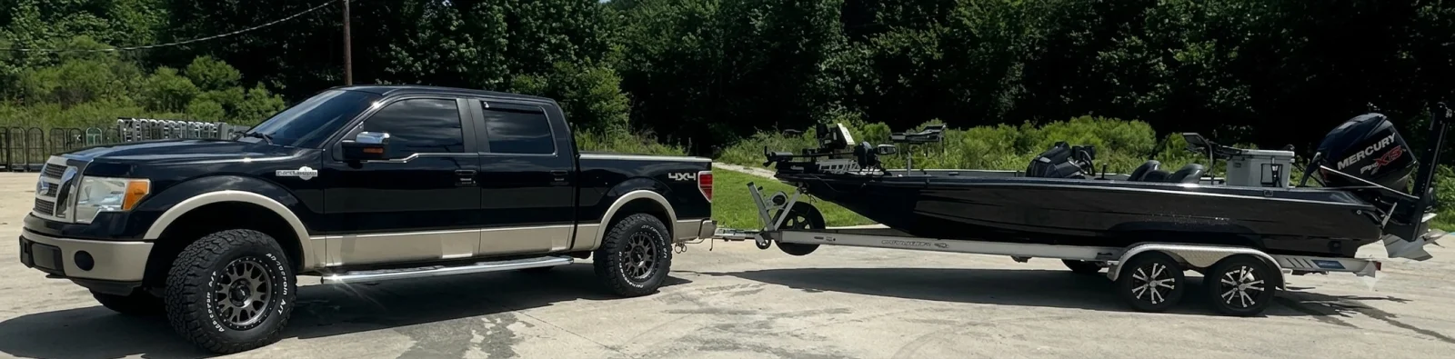 Custom Trophy Crappie Trip 