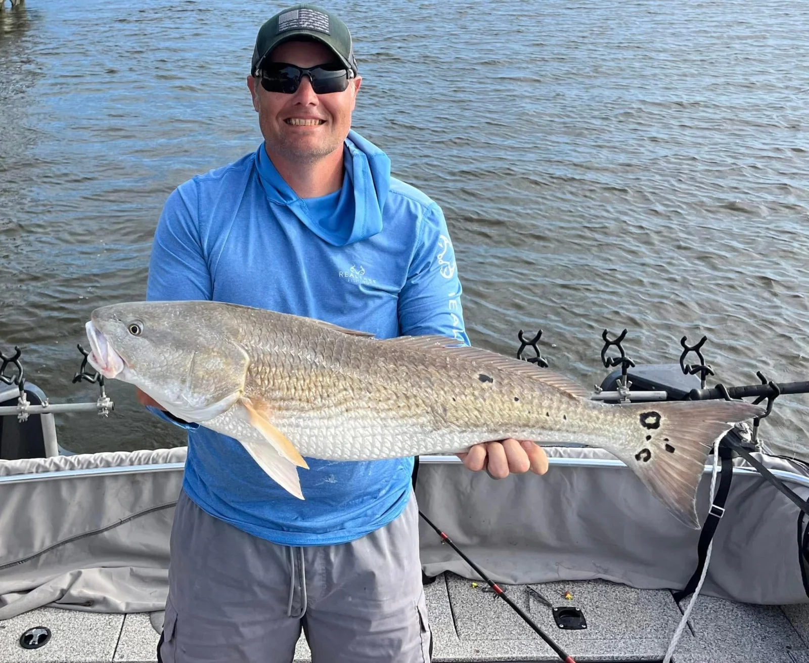 8 Hour-Inshore/Nearshore Fishing