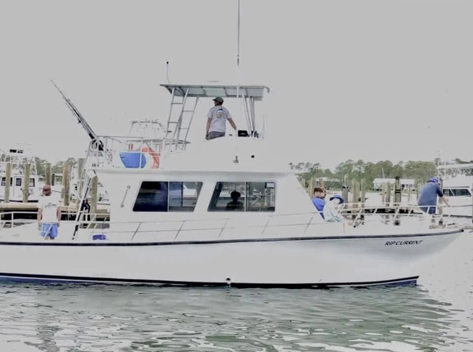 Trolling and Chilling- 40'