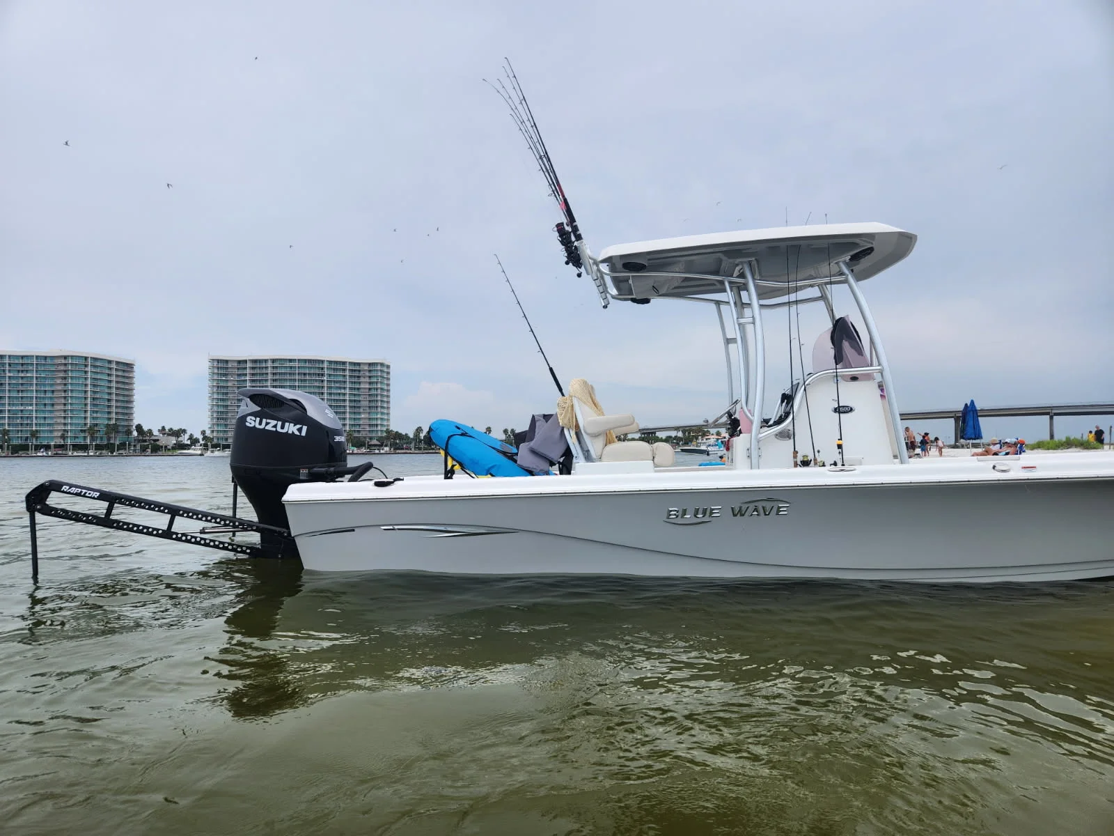 Boat photo for Louisiana Classic Inshore Trip