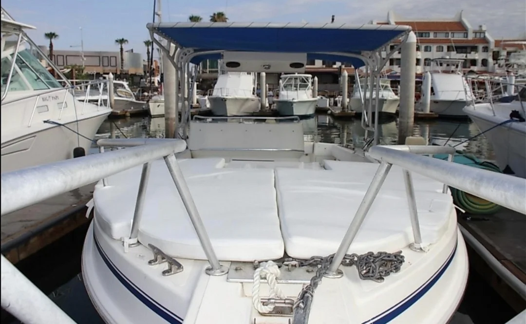 Boat blue marlin 30 ft