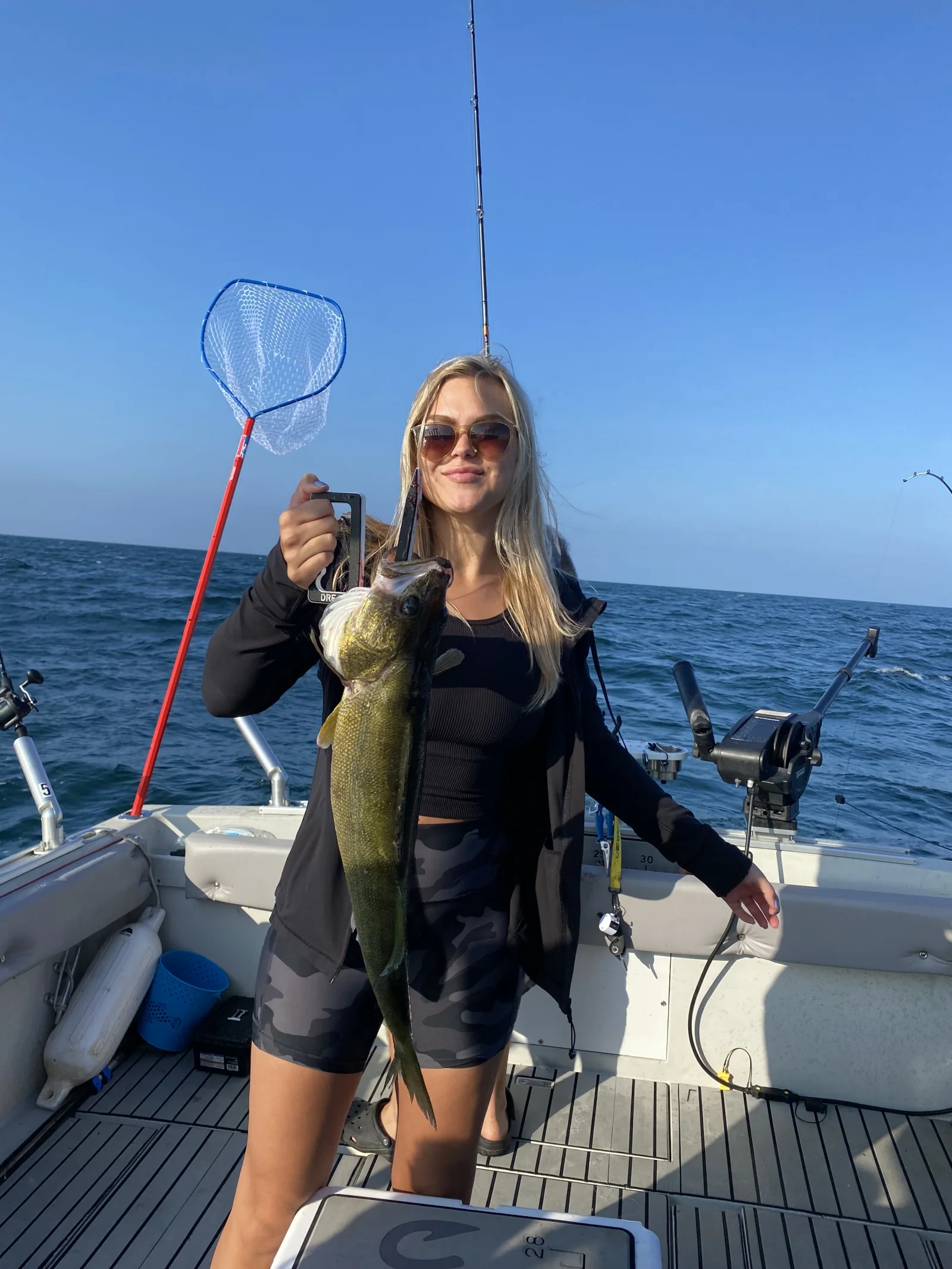 Summer walleye troll