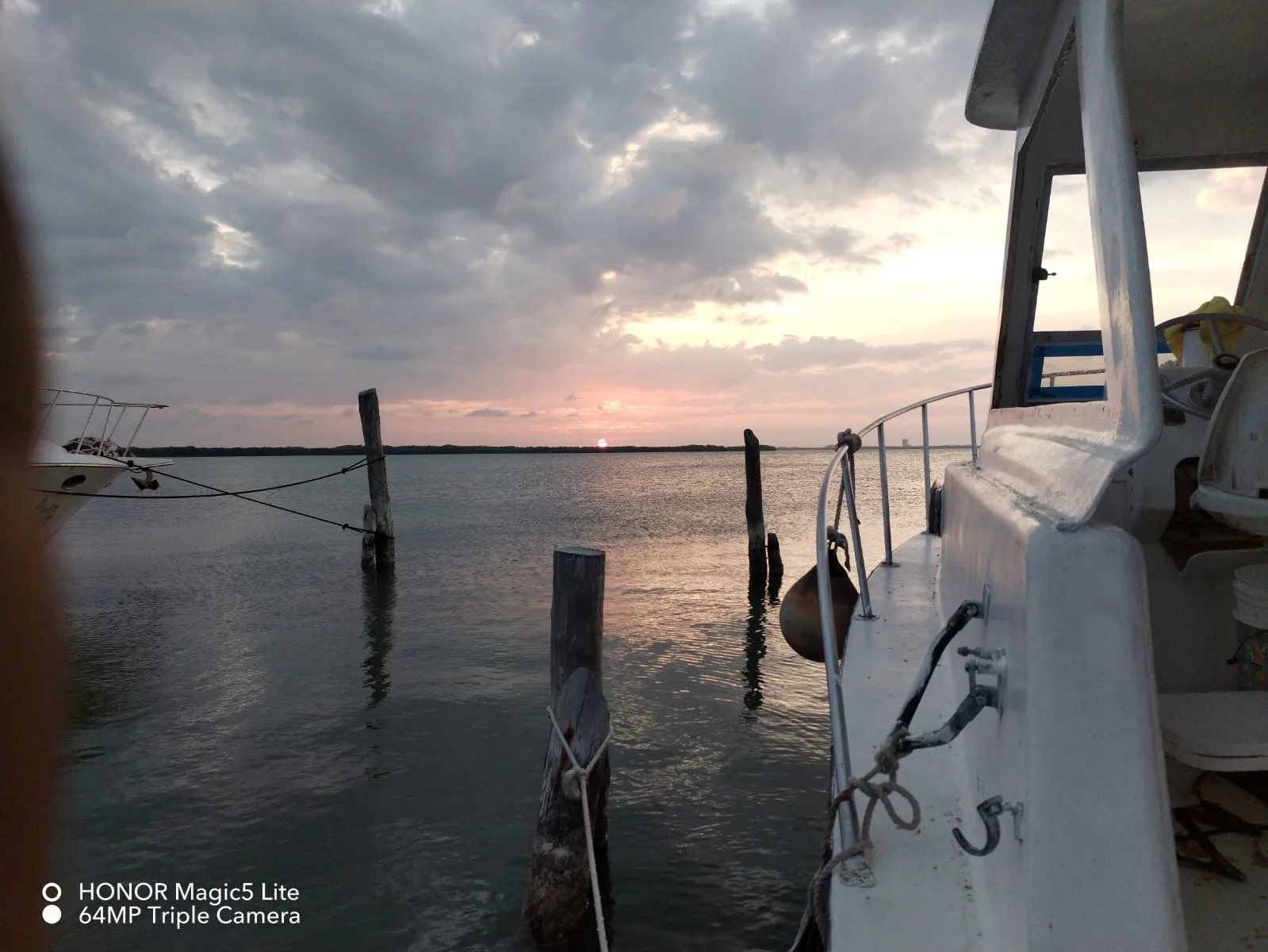 Early Offshore + Island Stop