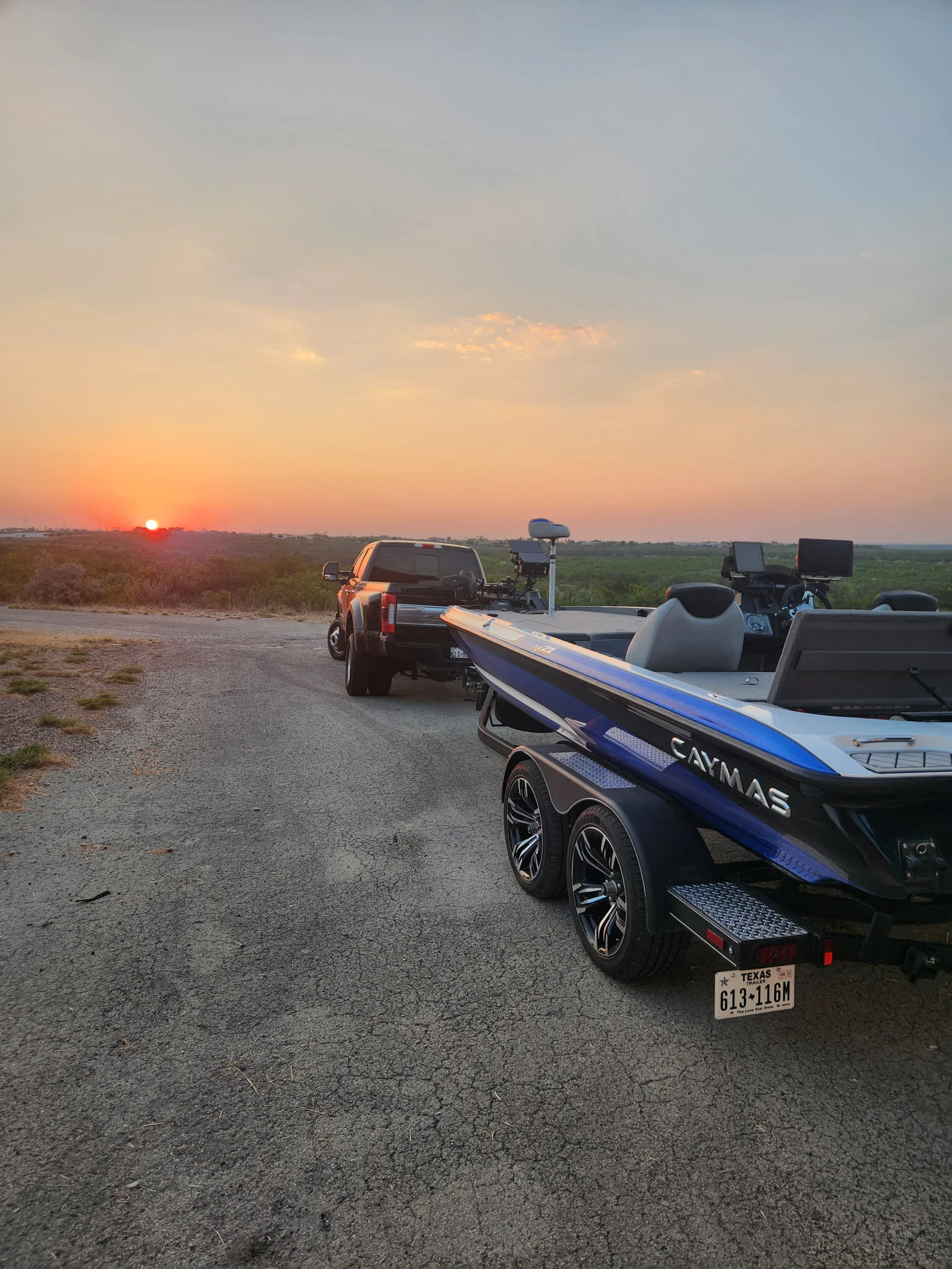 Fish with a PRO on Canyon Lake, TX!
